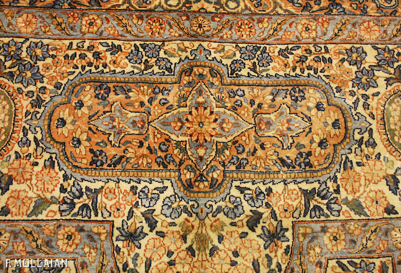 A Very Larg Antique Persian Kerman Carpet n°:28636182